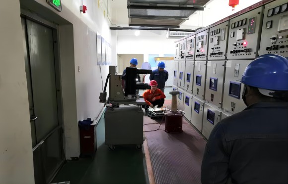 巢湖海倫堡外線電纜電氣試驗（網）.jpg