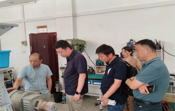 常州凱迪股份副董事長一行來合肥精銳電力工程有限公司考察